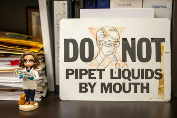 Sign that says “Do Not Pipet Liquids by Mouth.